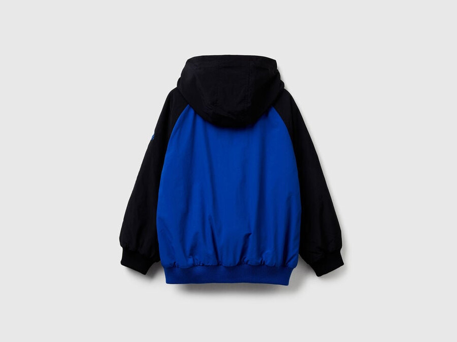 giacca in nylon con cappuccio