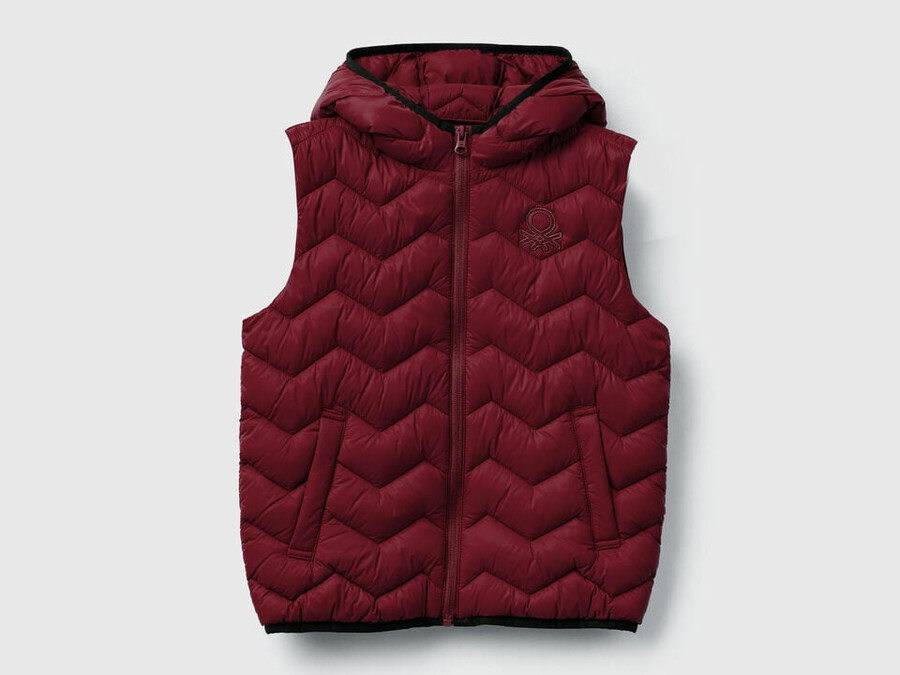 gilet imbottito con cappuccio
