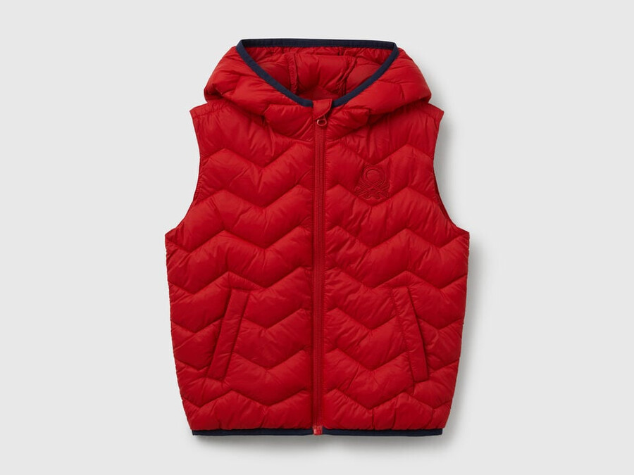 gilet imbottito con cappuccio
