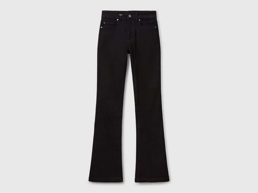 jeans a zampa